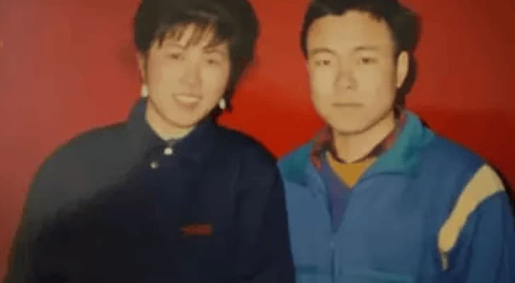 رجل يواجه هجوما واسعا بعد تجميد جثمان زوجته بالتبريد ثم الارتباط بامرأة أخرى!