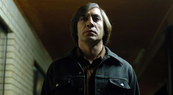 دراسة جديدة: الشخص الذي يفتح قدميه ويفرد ظهره بثقة قد يكون سيكوباتيا!