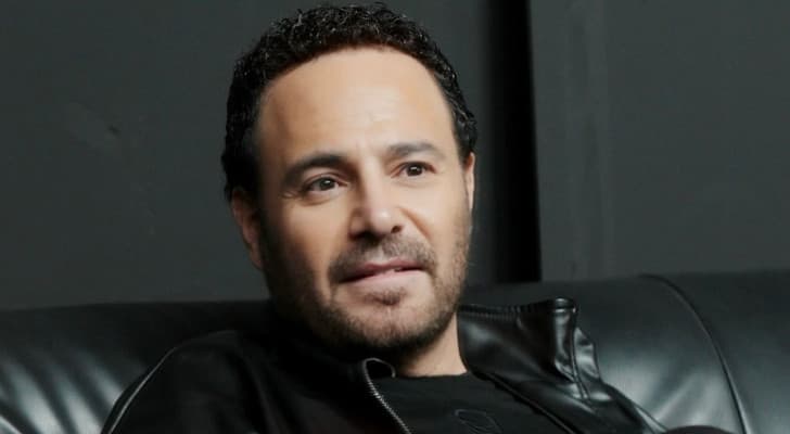 عاصي الحلاني يطرح أغنية «كوني القمر» بطابع رومانسي